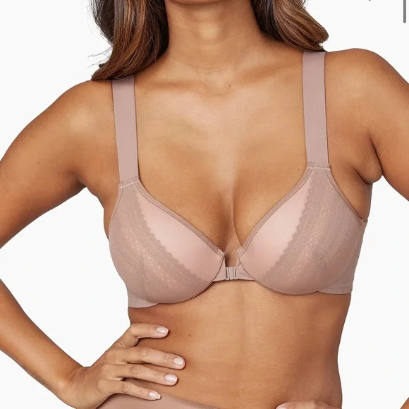 Spanx's full-coverage Bra-llelujah! - Picture 1 of 10
